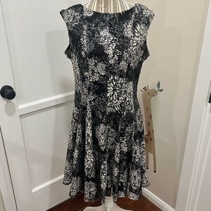 BOGO Women’s Black & Gray Floral Dress